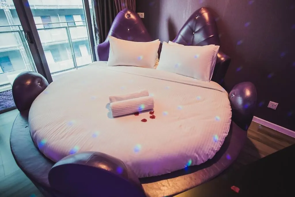 Apartament Mercu Summer Suite - Love Romance, Purple Love Fun 紫情趣民宿 Kuala Lumpur